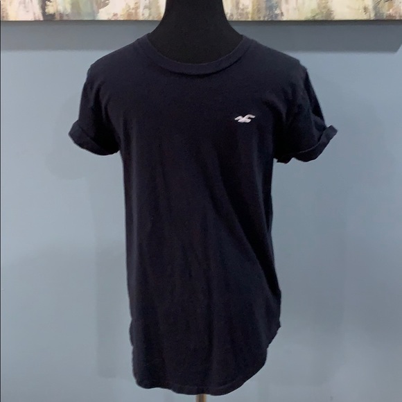 hollister curved hem tee